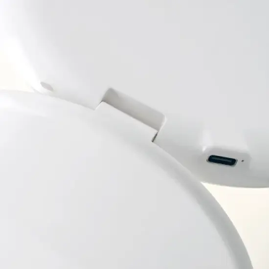 Ilios Lighting Rechargeable LED Compact Makeup Mirror image {7}