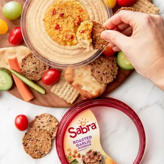 Sabra Roasted Garlic Hummus - 10oz image {1}