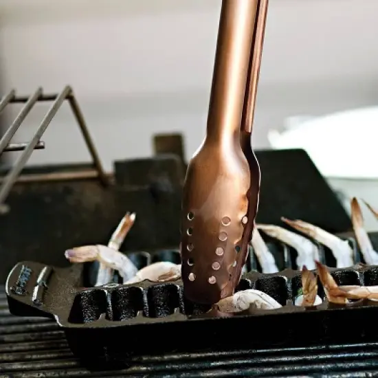 Cast Iron Shrimp Grill Pan - Outset image {3}