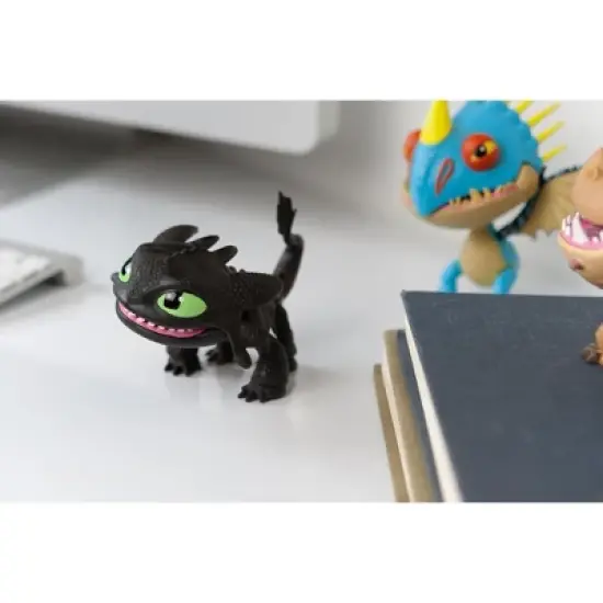 The Loyal Subjects How To Train Your Dragon 6"-7" Action Vinyl: Toothless image {4}