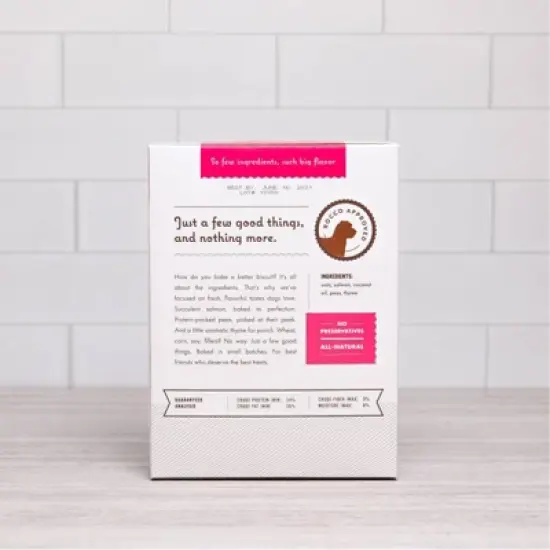 Rocco & Roxie Supply Co.Baked Salmon with English Peas and Thyme Dog Biscuits Dog Treats - 14oz image {2}