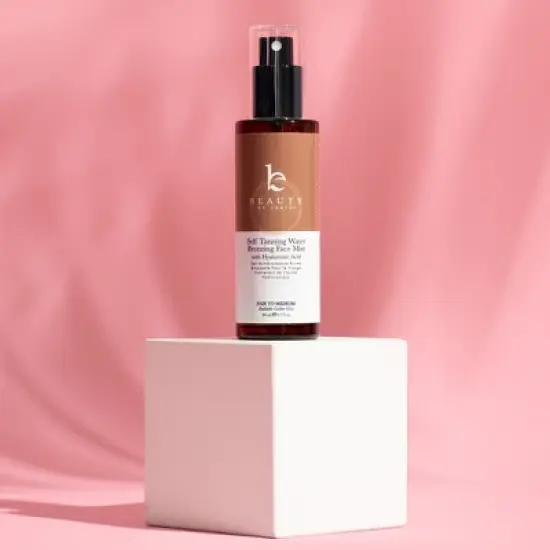 Beauty by Earth Self Tanner Face Mist image {6}