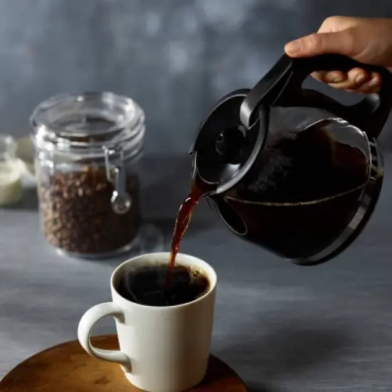 Dunkin' French Vanilla Flavored Medium Roast Ground Coffee image {11}