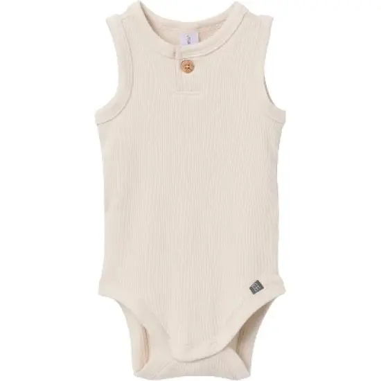 Modern Moments&trade; by Gerber Baby Boys' 4-Piece Bodysuit and Short Set image {5}