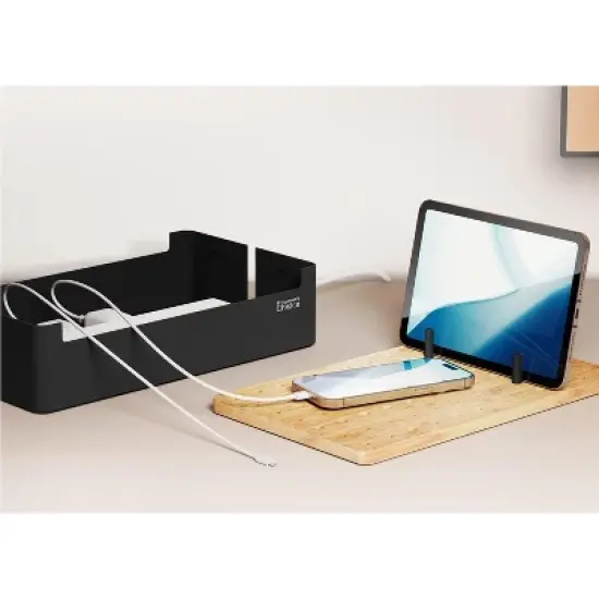 Prosumer's Choice Bamboo Charging Station - Black image {2}
