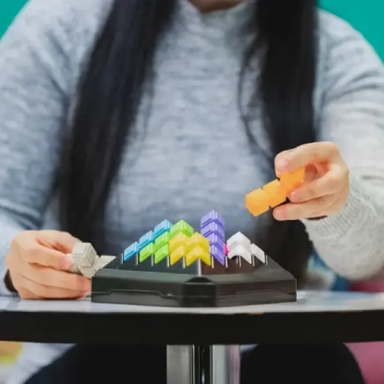 Educational Insights Kanoodle Pyramid Board Game image {1}
