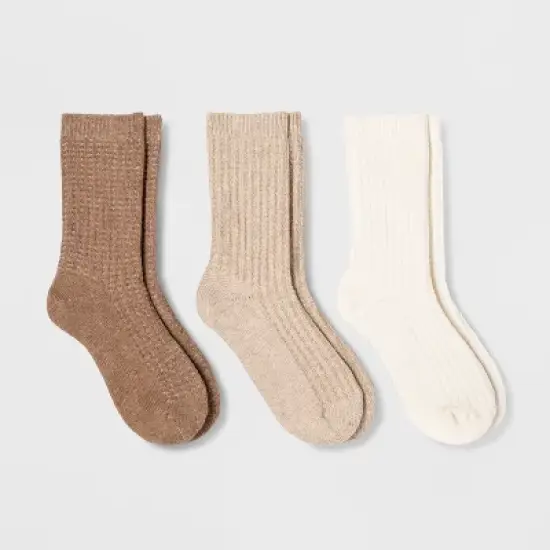 Women's 3pk Waffle Crew Socks - Universal Thread&trade; 4-10 image {2}