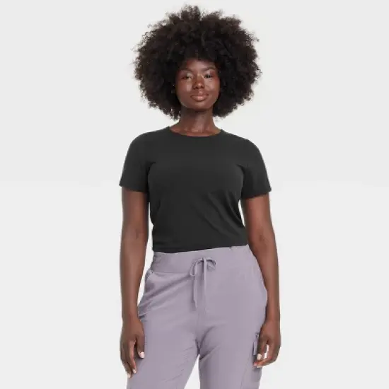 Women's Everyday Soft Cropped Short Sleeve T-Shirt - All In Motion&trade; image {2}