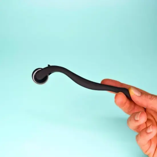 Beautimate Titanium Microneedle Derma Roller for Skin & Hair Care image {10}