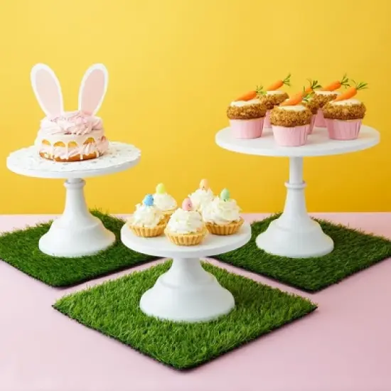 Juvale 4-Pack Artificial Grass Mat Squares, 12x12-Inch Fake Turf Tiles for Balcony, Patio, Outdoor Faux Placemats, DIY Crafts and Decorations, Green image {3}