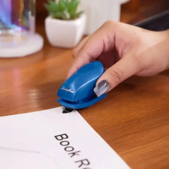 Swingline Tot Stapler True Blue image {5}