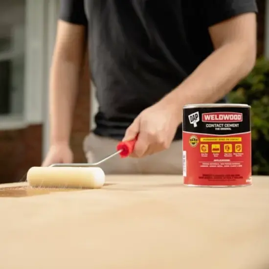 DAP Weldwood Contact Cement Can 3 fl oz Clear image {2}