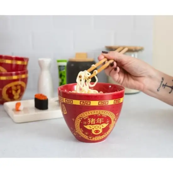 Boom Trenz Year Of The Pig Zodiac 16-Ounce Ramen Bowl and Chopstick Set image {3}