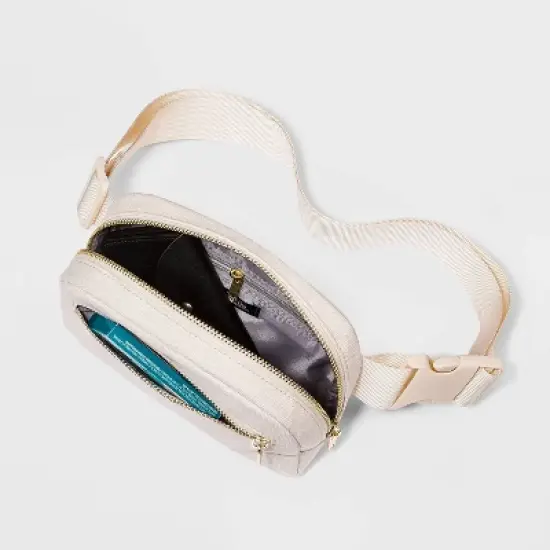 Fanny Pack - Wild Fable&trade; image {2}