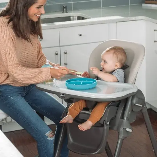 Chicco Polly Compact Fold Easy-Clean Highchair image {1}
