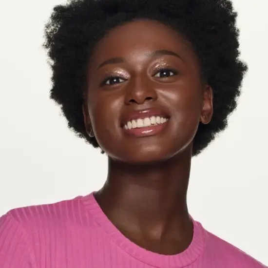 essence Hydra Kiss Lip Oil - 0.13 fl oz image {5}