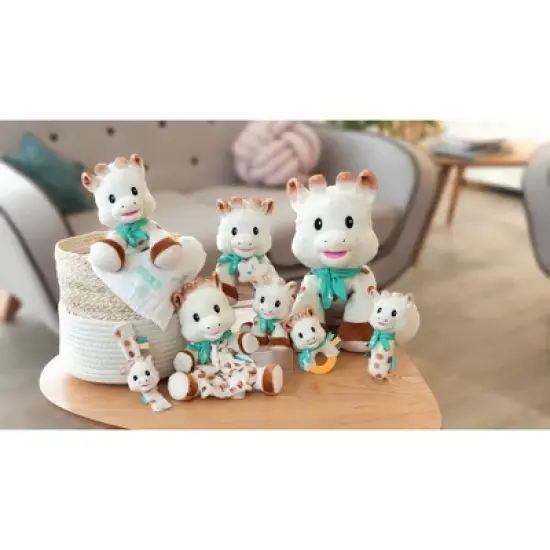 Sophie la girafe Plush Rattle image {3}