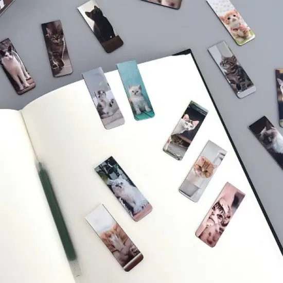 Wrapables Magnetic Bookmarks, Page Marker, Page Clips Reading Supplies (Set of 30), Playful Cats image {3}