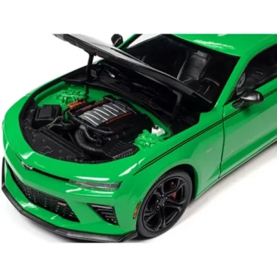 2017 Chevrolet Nickey Camaro SS 1LE Krypton Green with Matt Black Hood and Black Stripes 1/18 Diecast Model Car by Auto World image {2}