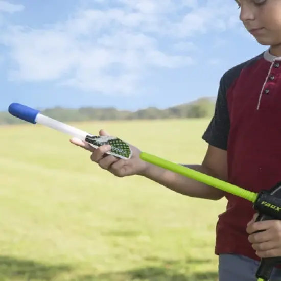 HearthSong  Bow and Arrow Set for Kids ,  32"L Bow and 6 10"L Foam-Tipped Arrows image {4}