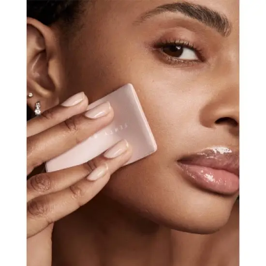 Fenty Snackz by Fenty Beauty by Rihanna Invisimatte Instant Setting & Blotting Powder - 2.469oz - Ulta Beauty image {5}