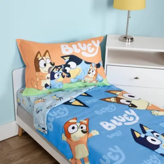 Bluey Kids' 4pc Toddler Bed Set image {6}