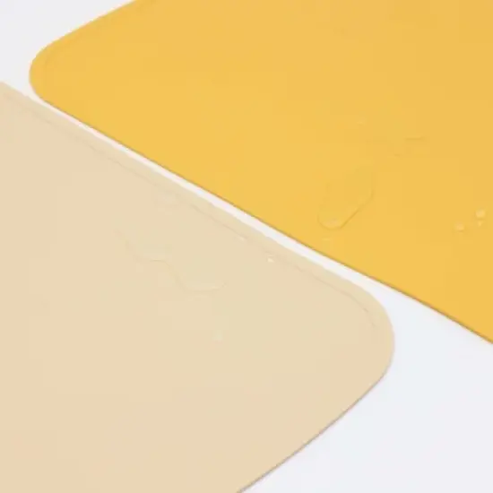 MyKids-USA Baby Bear Shape Silicone Washable Insulated Placemat image {4}