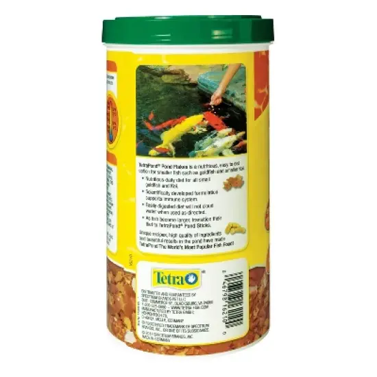 Tetra Pond Flakes Complete Nutrition Fish Flavor Dry Fish Food - 6.35oz image {1}