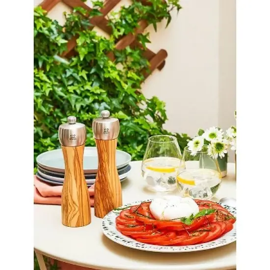 Peugeot | Fidji Pepper Mill, Wood/Stainless, Olive Wood, 20 cm - 8 in image {2}