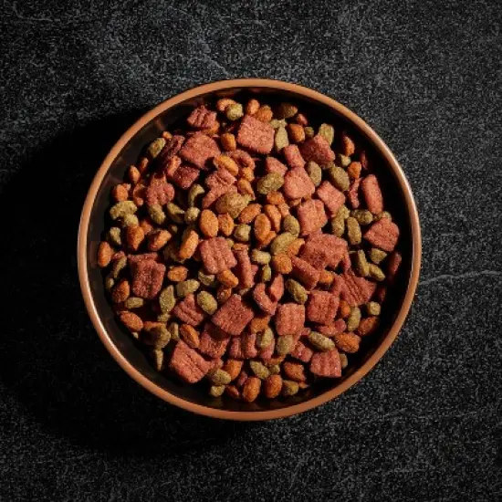 Cesar Carrot, Pea, Steak, Vegetable, Beef and Red Meat Flavor Small Breed Dry Dog Food - 5lbs image {4}