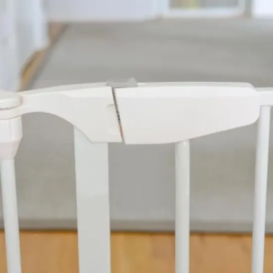 Cardinal Gates EX100 XpandaGate Expandable Baby & Pet Gate - White image {5}