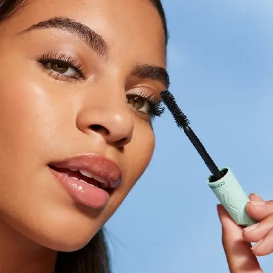 COVERGIRL Lash Blast Cleantopia Mascara - 0.32 fl oz image {5}