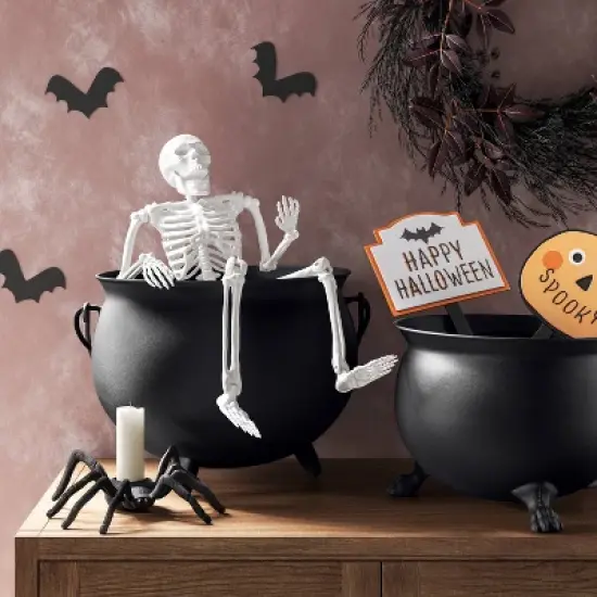 Large Halloween Cauldron - Threshold&trade; image {1}