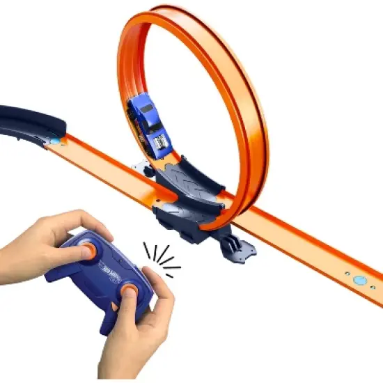 Hot Wheels RC Track Set - 1:64 Scale image {3}