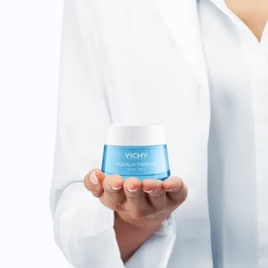 Vichy Aqualia Thermal Rich Face Cream Moisturizer for Dry Skin, Facial Moisturizer with Hyaluronic Acid - 1.69 fl oz​ image {3}