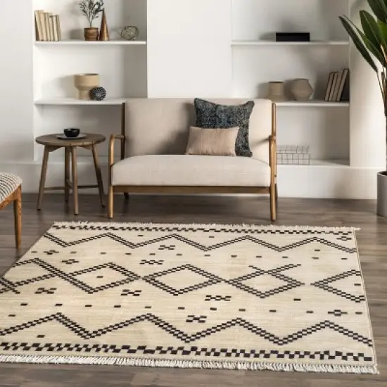 nuLOOM Tracy Moroccan Tassel Area Rug image {1}