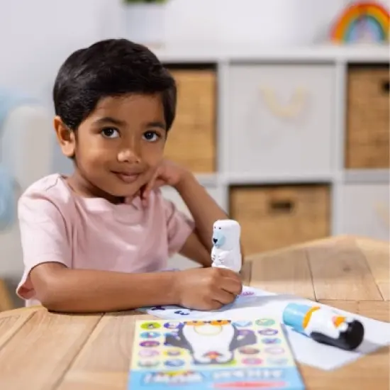 Melissa & Doug Sticker WOW! Winter (Polar Bear and Penguin) Arts and Crafts Collectibles - 2 Activity Pads, 2 Sticker Stampers, 2 Bonus Stacks image {4}