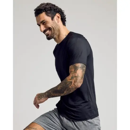 Men's Black Active Mesh Crew - True Classic image {3}