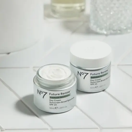 No7 Future Renew Damage Reversal Day Cream SPF 25 - 1.69oz image {4}