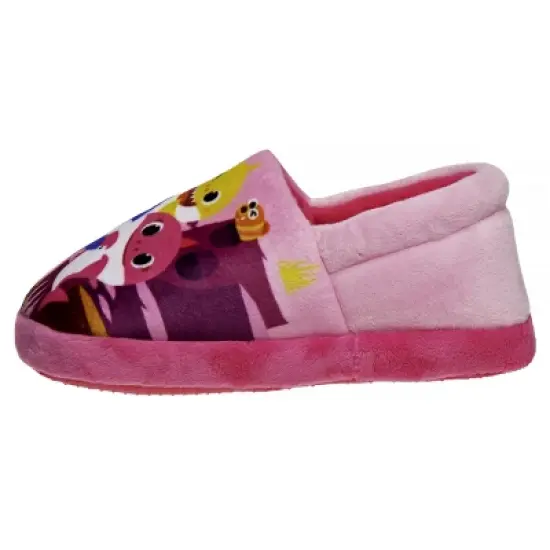 Baby Shark "Cool and Friendly" PJ Slippers for boys and girls | Warm Plush Dual Size Slippers (Toddler/Little Kid) image {4}