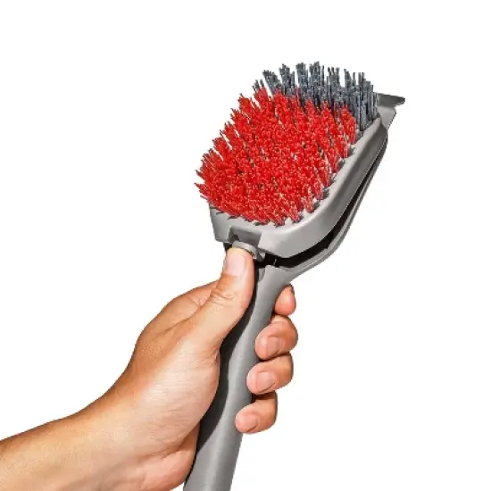 OXO Nylon Grill Brush For Cold Cleaning image {3}