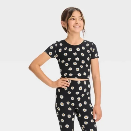 Girls' Short Sleeve Seamless Cropped T-Shirt - art class&trade; image {4}