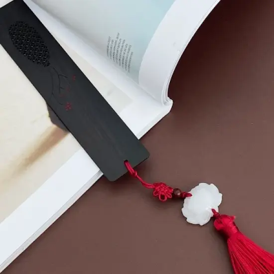 Wrapables Sandalwood Bookmark with Pendant Tassel for Book Lovers and Readers, Vase image {3}