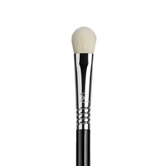 Sigma Beauty E28 Detailed Buffer&trade; Brush image {5}