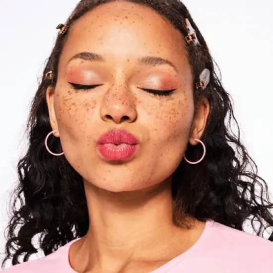 essence Juicy Bomb Glossy Butter Balm - 0.08oz image {5}