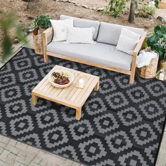 Washable Outdoor Rug with Classic Checked Pattern image {8}