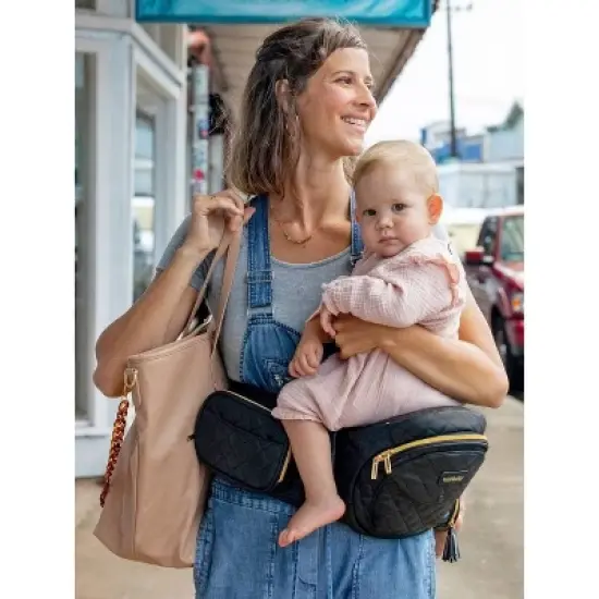 Tushbaby Vegan Leather Baby Carrier image {12}