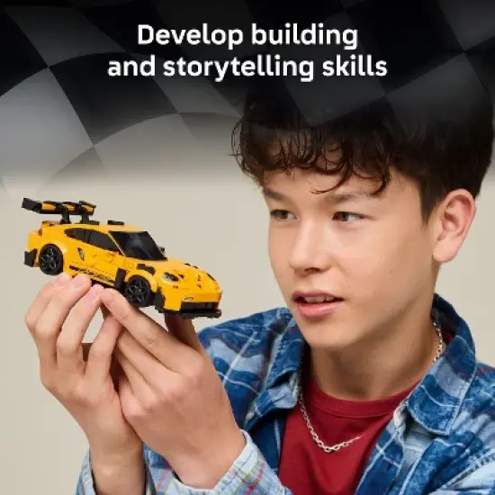 LEGO Speed Champions Porsche 911 GT3 RS Super Car 77239 image {3}