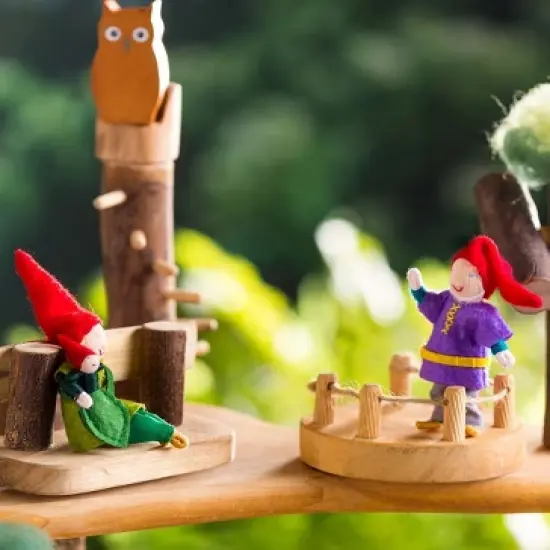 HearthSong - Tree Fort Super Saver Wooden Dollhouse Playset for Kids image {3}