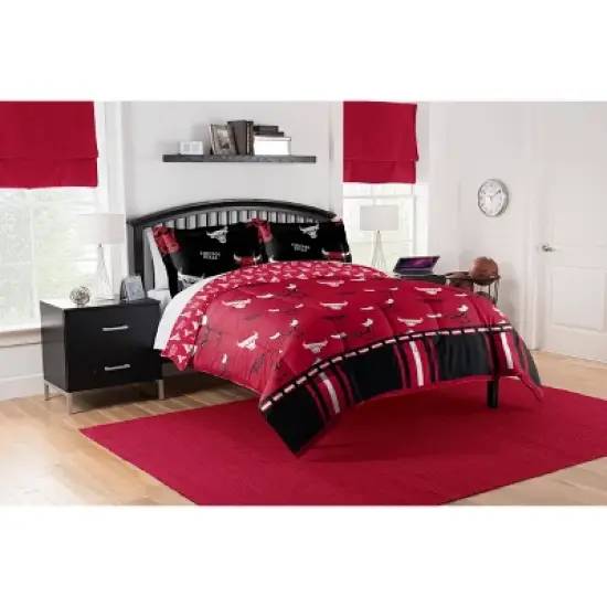 NBA Chicago Bulls Rotary Bed Set image {3}